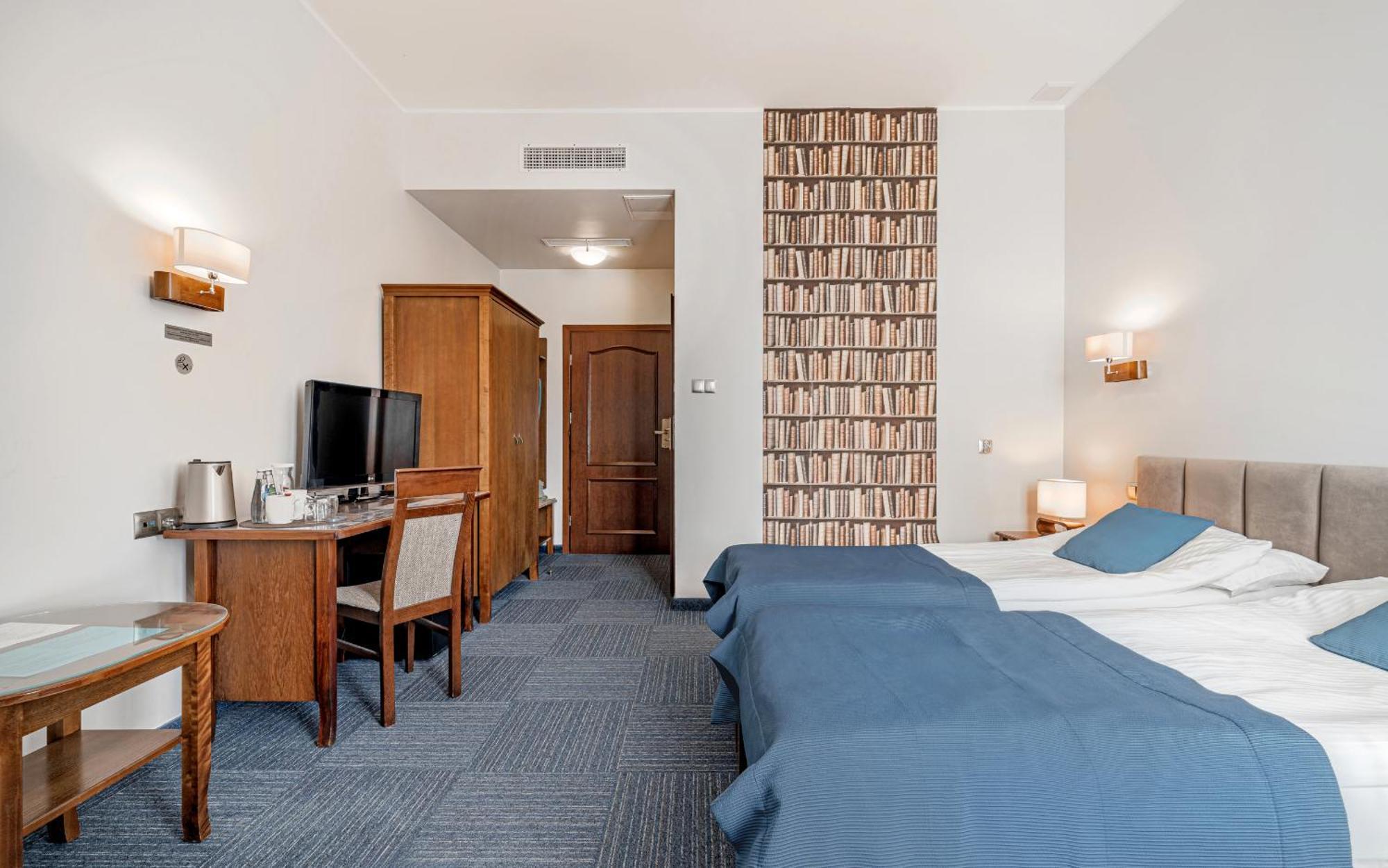 Mlyn Aqua Biblioteka 4*