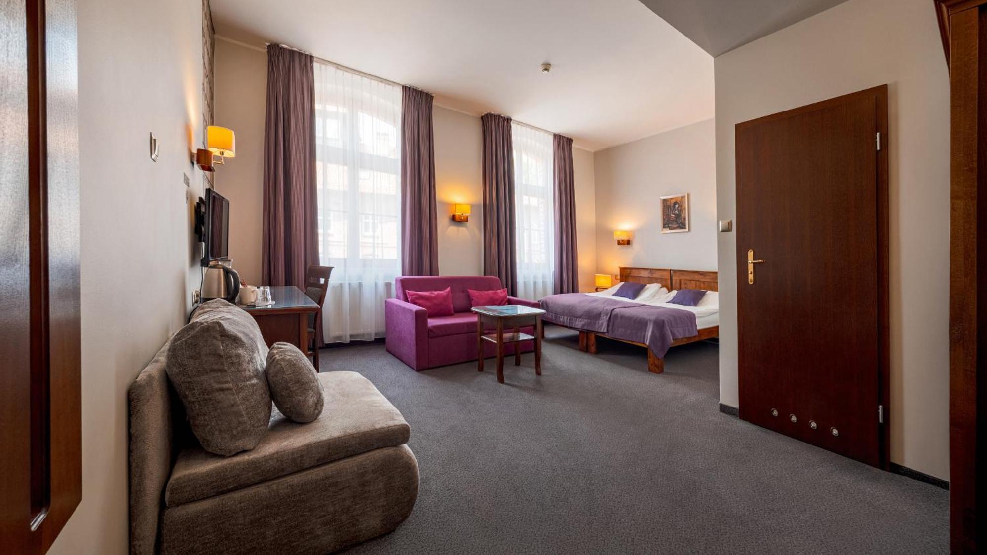 Mlyn Aqua Biblioteka 4*